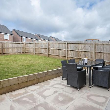 Cosy 3 Bed Near Beaches, Cardiff & Brecon Beacons Coity Экстерьер фото