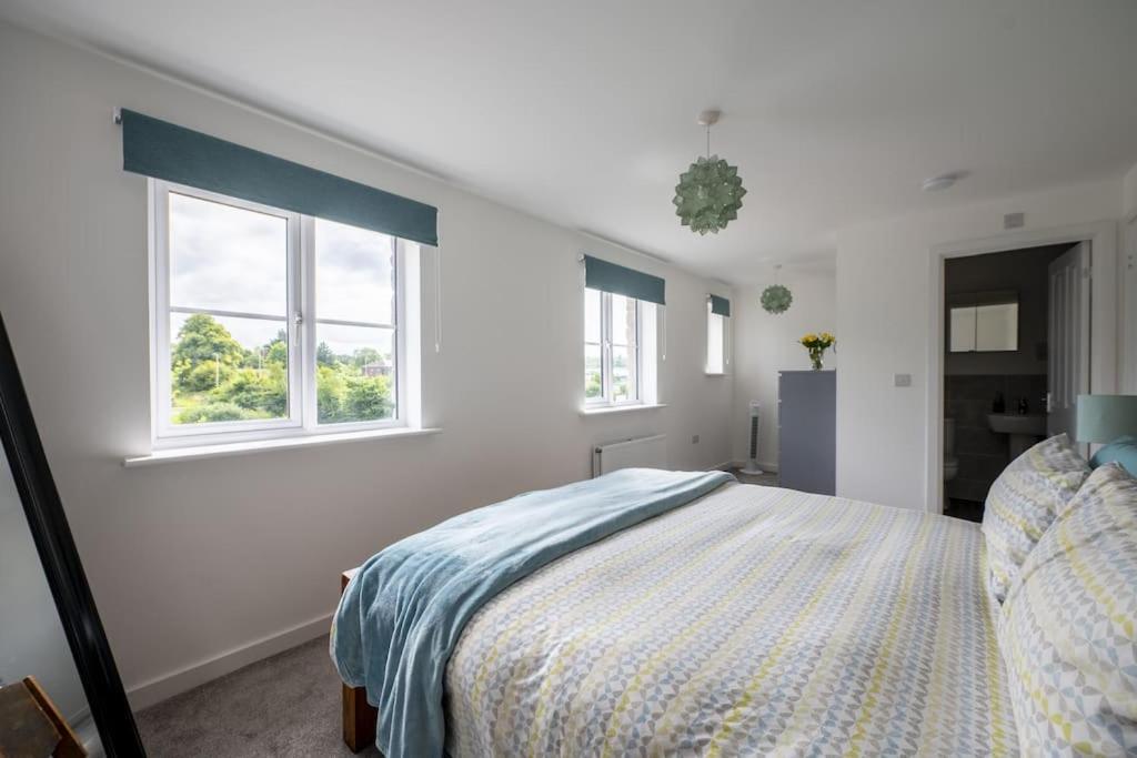 Cosy 3 Bed Near Beaches, Cardiff & Brecon Beacons Coity Экстерьер фото