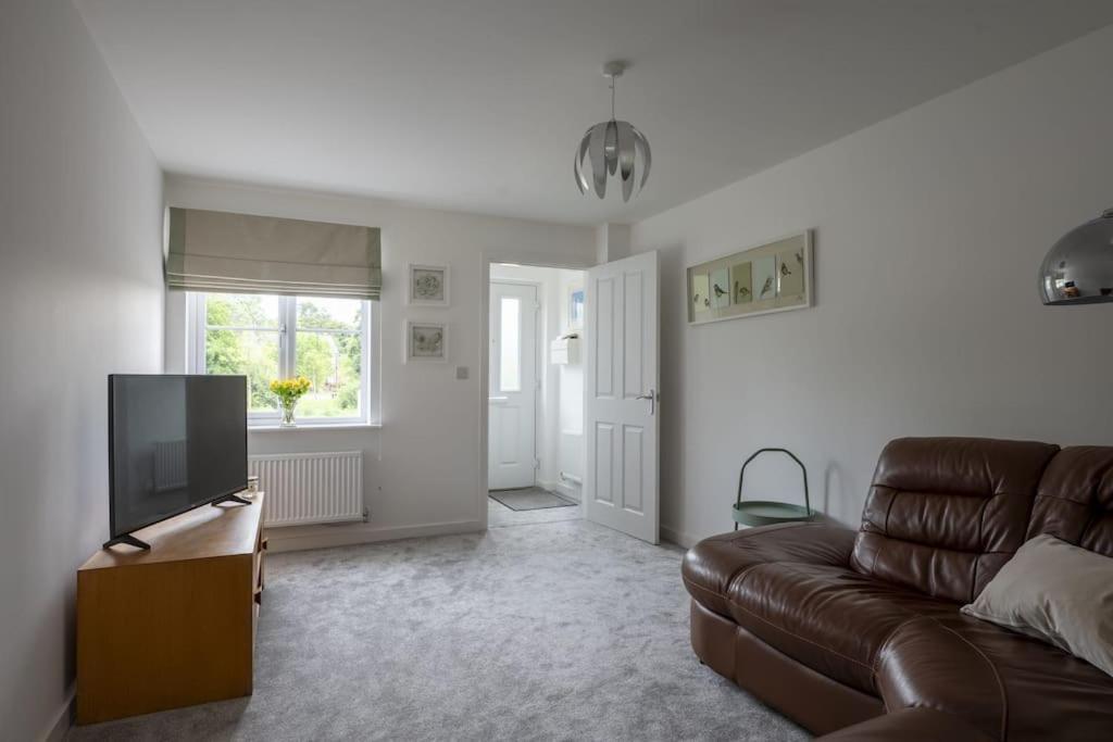 Cosy 3 Bed Near Beaches, Cardiff & Brecon Beacons Coity Экстерьер фото
